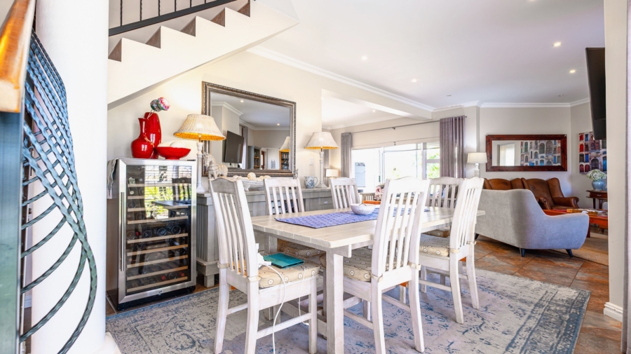 3 Bedroom Property for Sale in Kingswood Golf Estate Western Cape